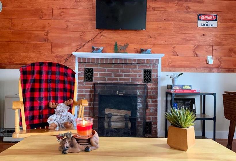 بنسيون Mohawk Cottages