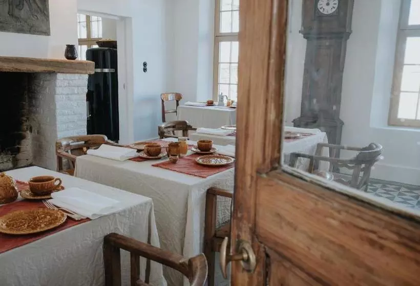 Aamiaismajoitus (B&B) Amitié