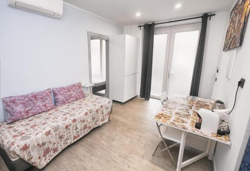 بنسيون Affittacamere Sciacchetra