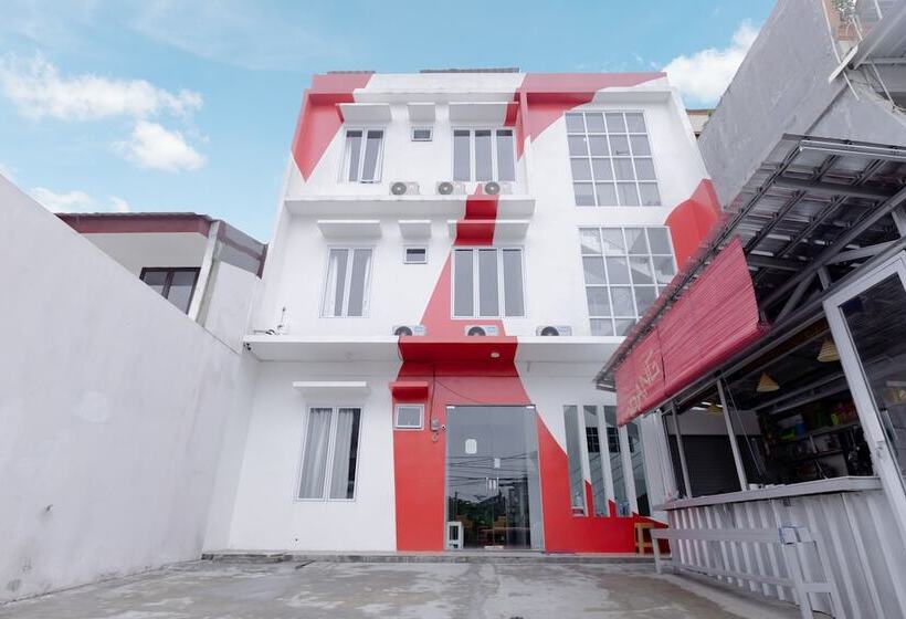 בית מלון כפרי Fongki Place