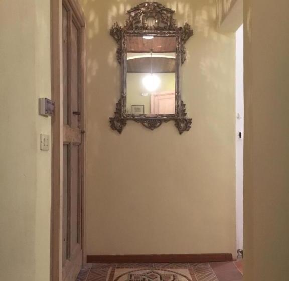 New Flowers Farm B&b