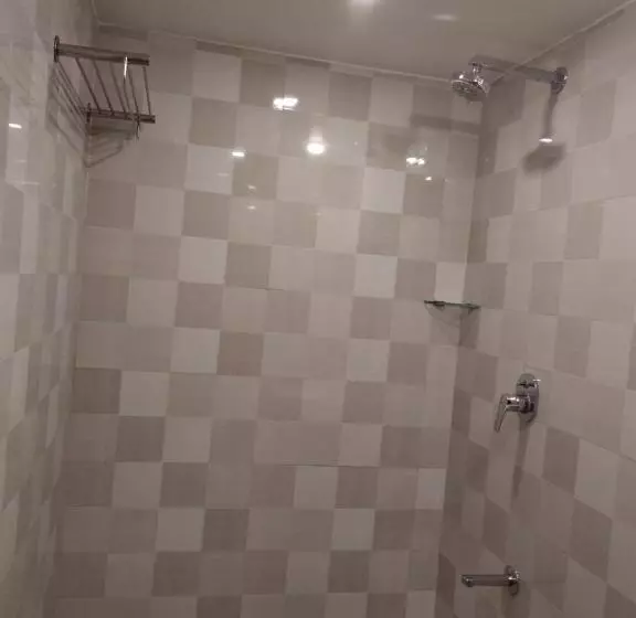 تختخواب و صبحانه Samsan Residentia