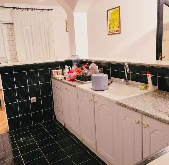 Hostel Holiday Cetinje