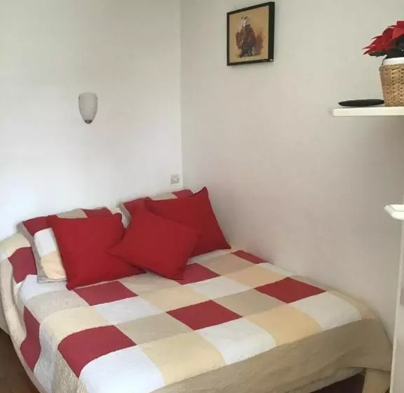 Hotelli Les Gentianes