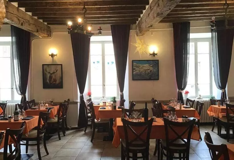 Hotelli Les Gentianes