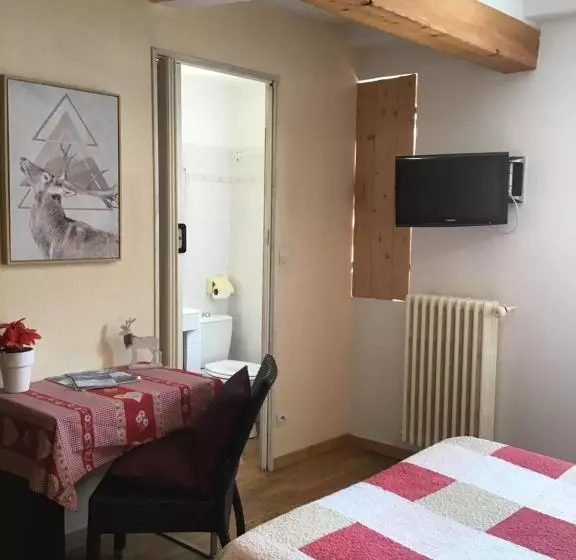 Hotelli Les Gentianes