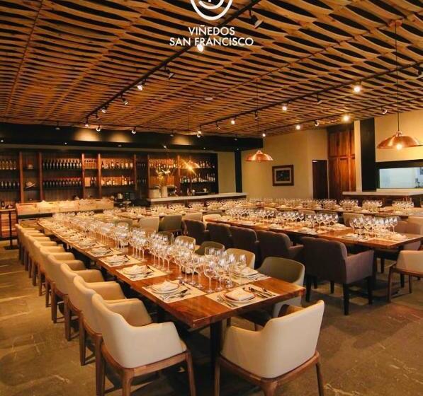 هتل Viñedos San Francisco