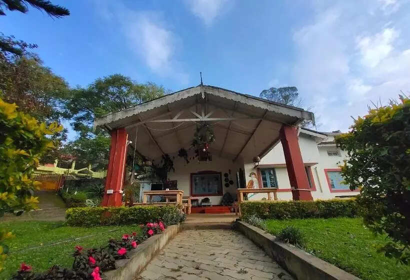 The Birdhouse Backpackers Hostel