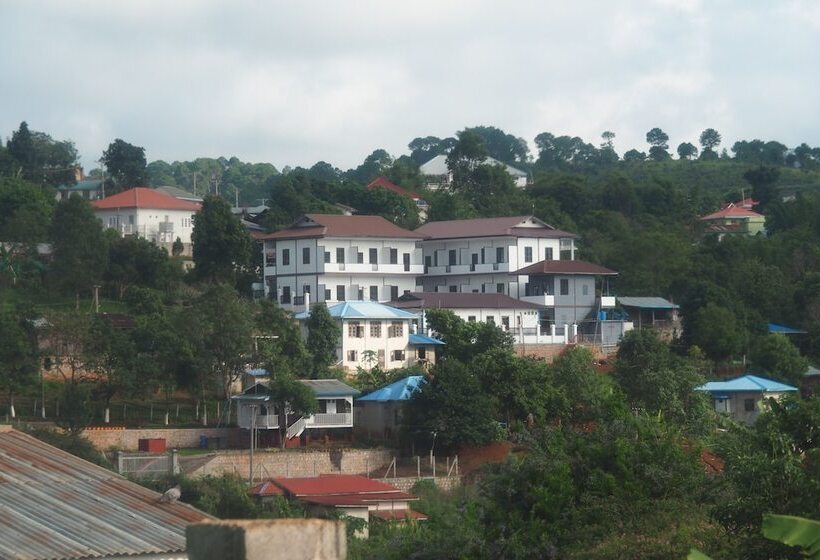 Hinode Hotel ဟိနောဒေ့ဟိုတယ်