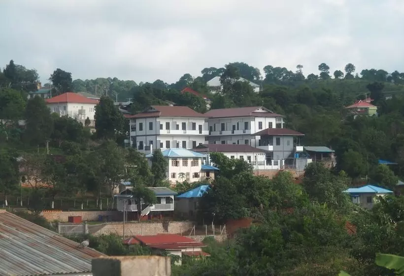 Hinode Hotel ဟိနောဒေ့ဟိုတယ်