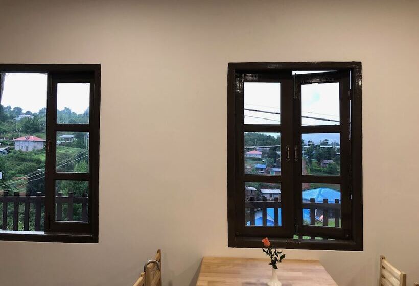 Hinode Hotel ဟိနောဒေ့ဟိုတယ်