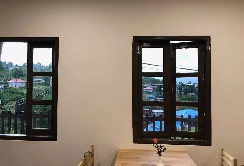 Hinode Hotel ဟိနောဒေ့ဟိုတယ်