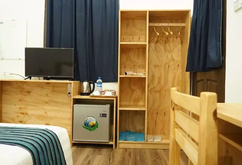 Hinode Hotel ဟိနောဒေ့ဟိုတယ်