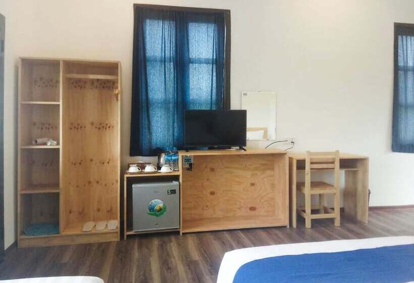 Hinode Hotel ဟိနောဒေ့ဟိုတယ်