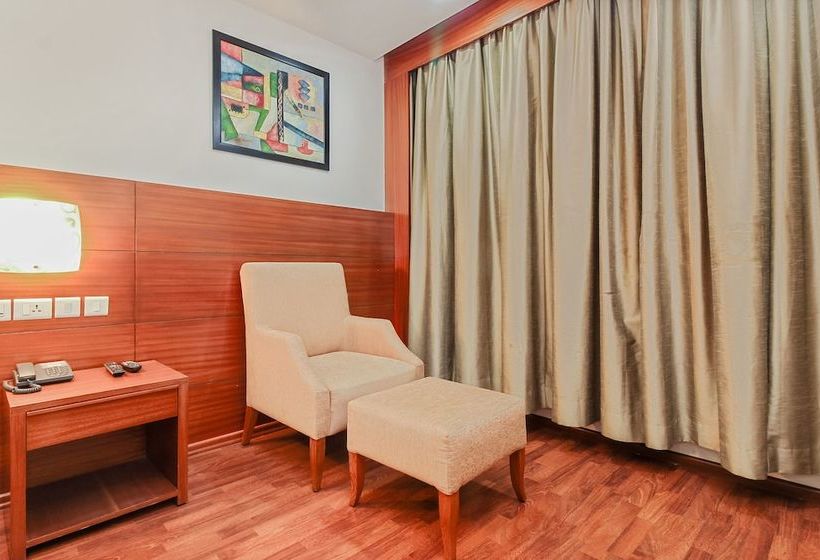 Fotos del hotel Capital O 35958  Lake View:  12