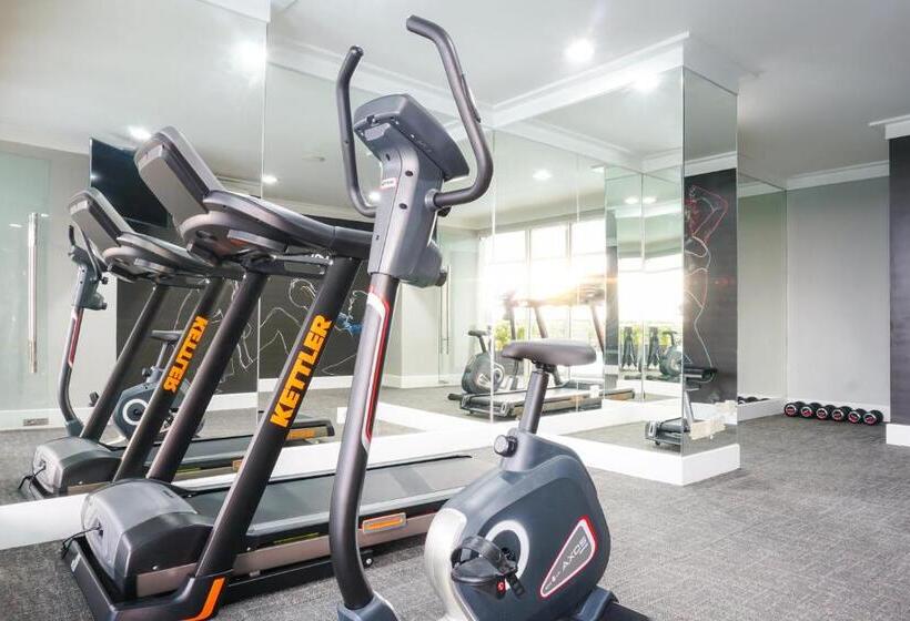 Swiss Belhotel Serpong