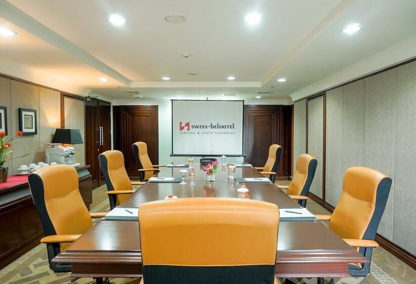 Swiss Belhotel Serpong