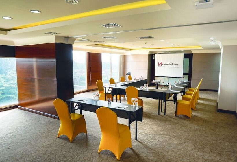 Swiss Belhotel Serpong