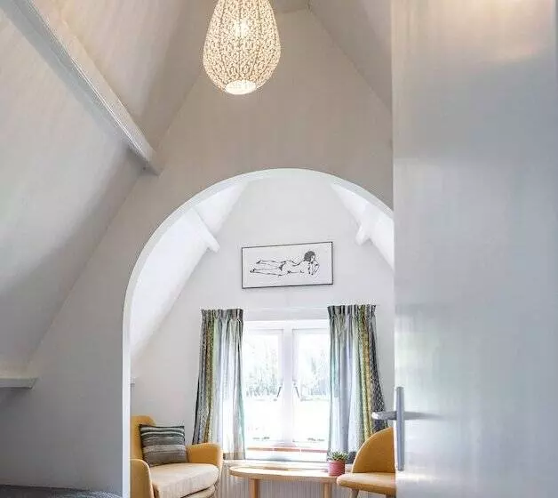 هتل Villa De Hazelaar
