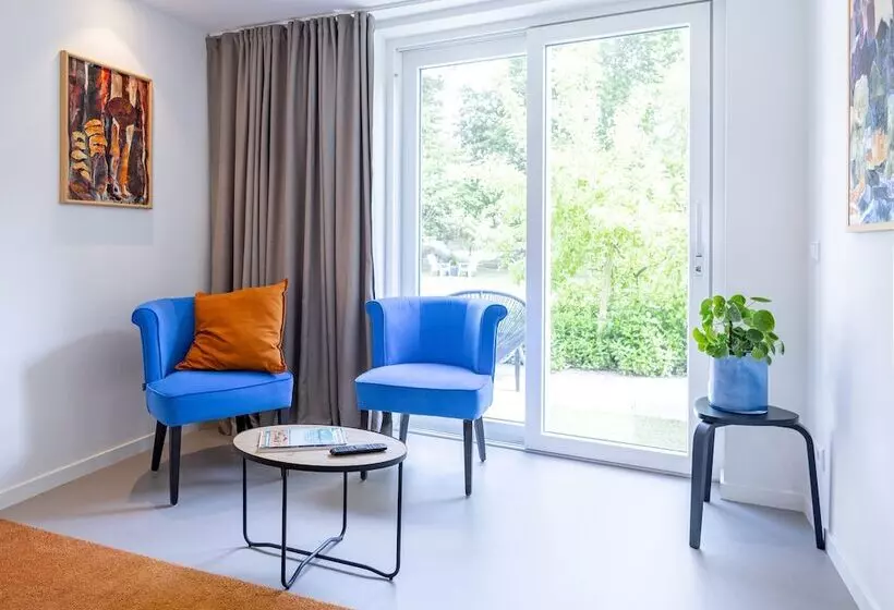 هتل Villa De Hazelaar