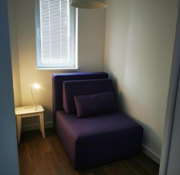 پانسیون Mom`s House