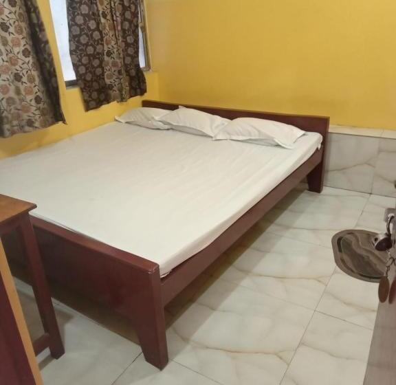 بنسيون Narendra Niketan