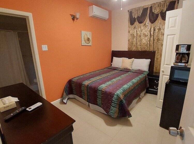 پانسیون The Golden Gate Inn