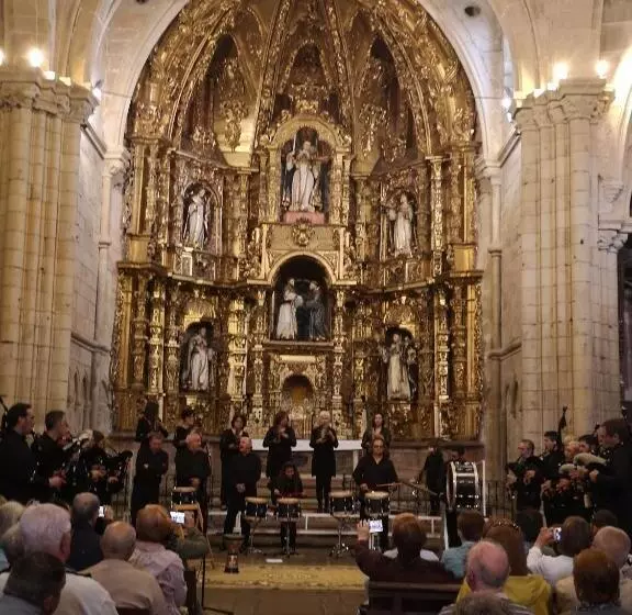 Albergue O Apartamento Camino Santiago Porriño   En Pleno Centro   City Centre