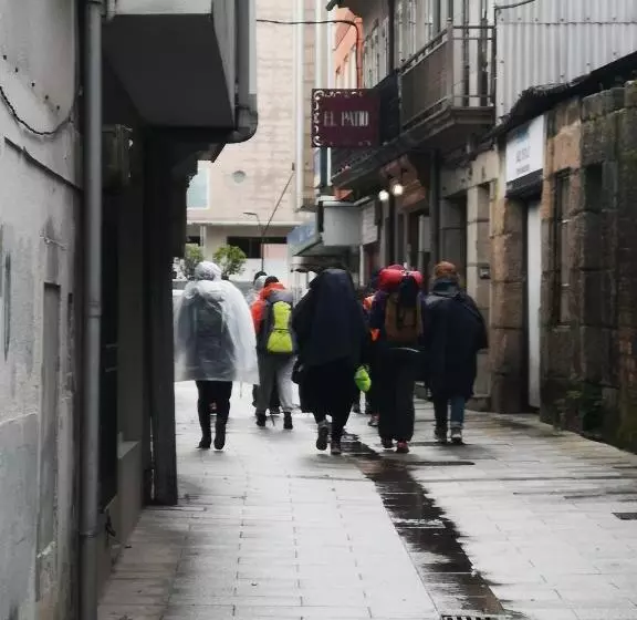 Albergue O Apartamento Camino Santiago Porriño   En Pleno Centro   City Centre