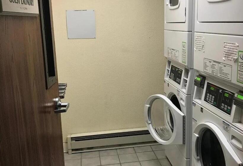 فندق صغير Norwood Inn & Suites Eagan St Paul & Mall Of America