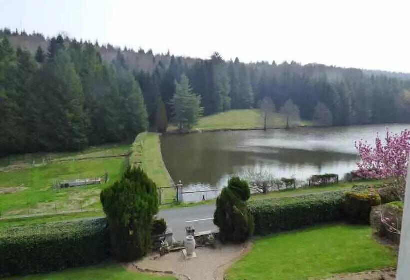 Aamiaismajoitus (B&B) La Vieille Maison D'aurin