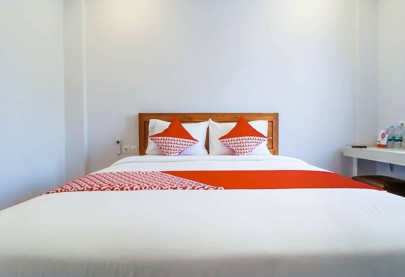 Отель Oyo 1200 Kencana Residence