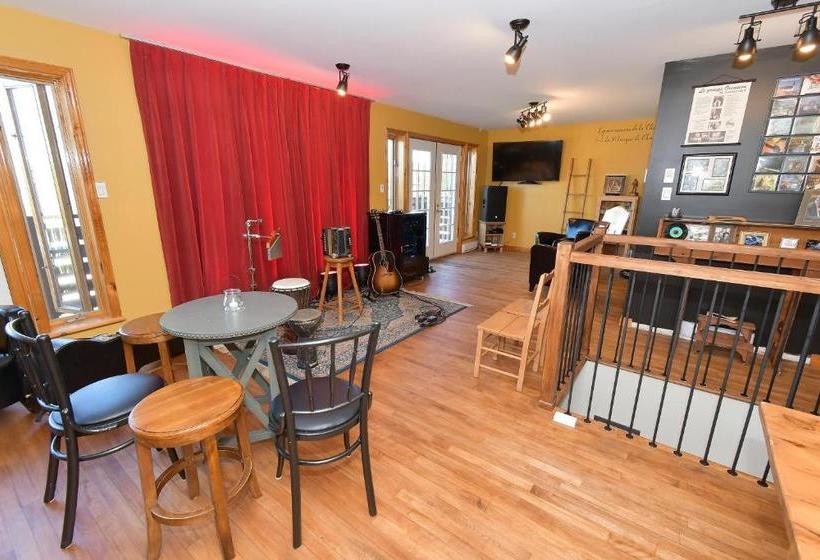 مبيت وإفطار Chez Les Bergeron