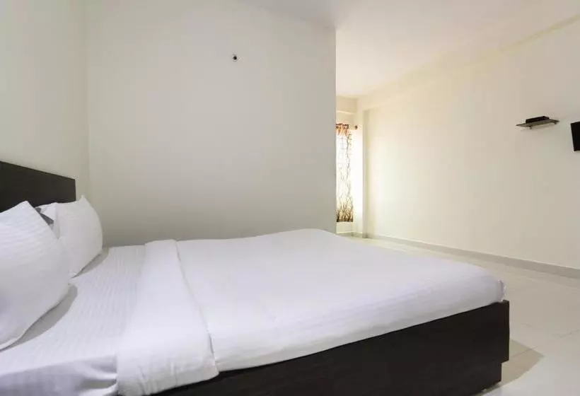 ホテル Spot On 32996 Cofiya Restaurant And Lodging
