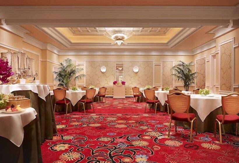 فندق Encore Boston Harbor