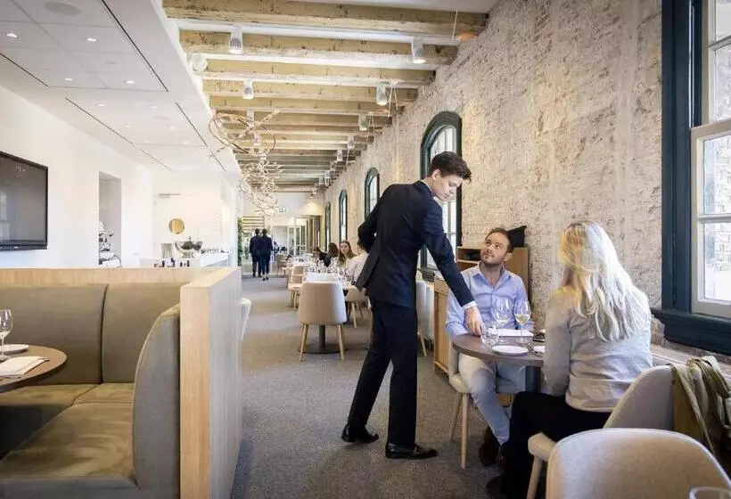 Onderwijshotel De Rooi Pannen Breda