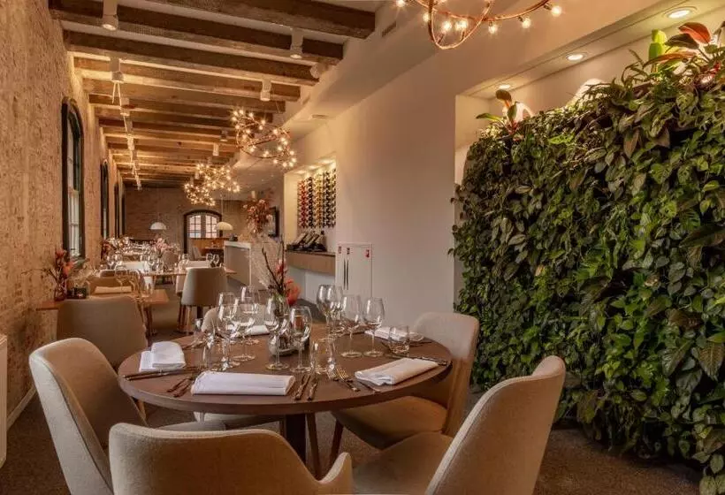 Onderwijshotel De Rooi Pannen Breda