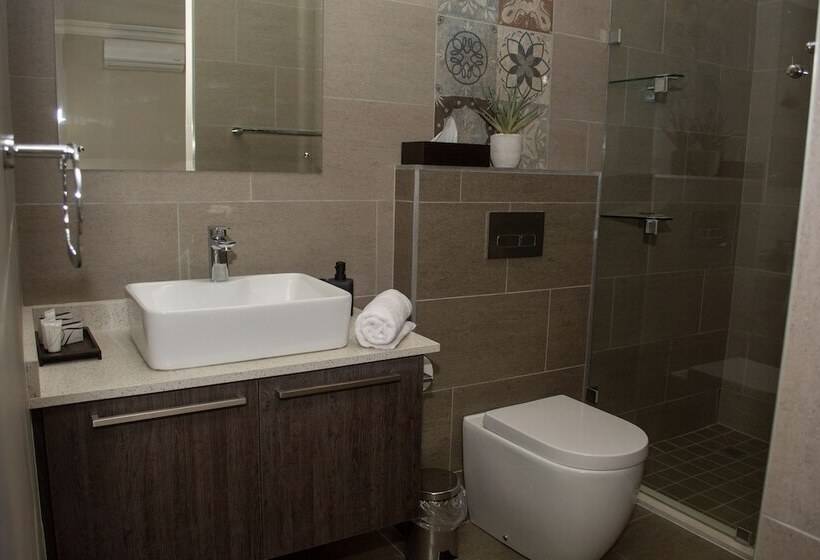 پانسیون Clifton Corner Guest House