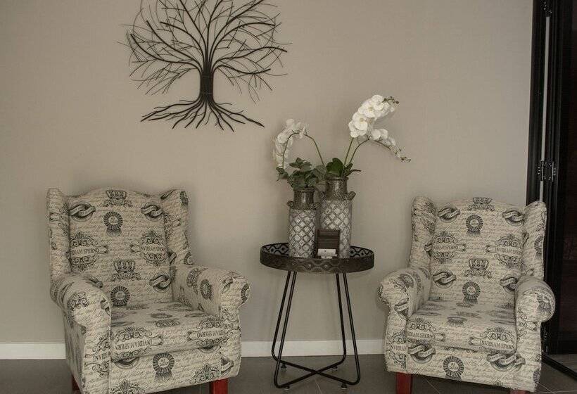 پانسیون Clifton Corner Guest House