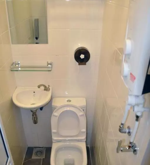 ペンション Tas 96 Inn