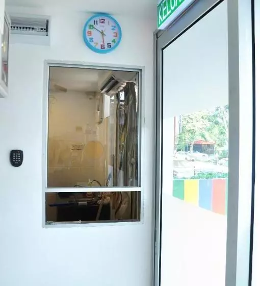 ペンション Tas 96 Inn