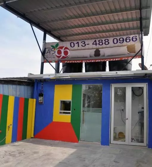 ペンション Tas 96 Inn