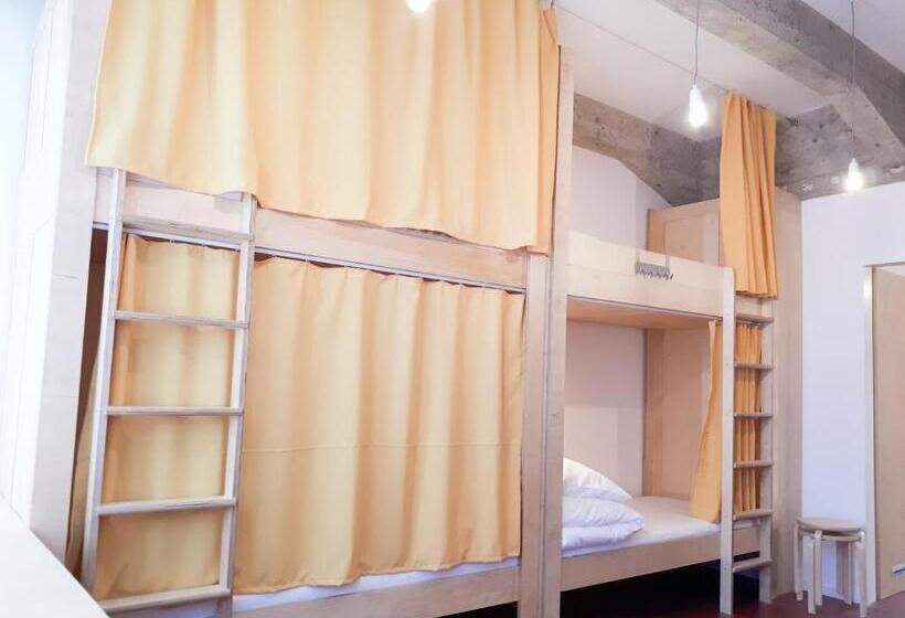 Albergue Cmyk ústí Nad Labem