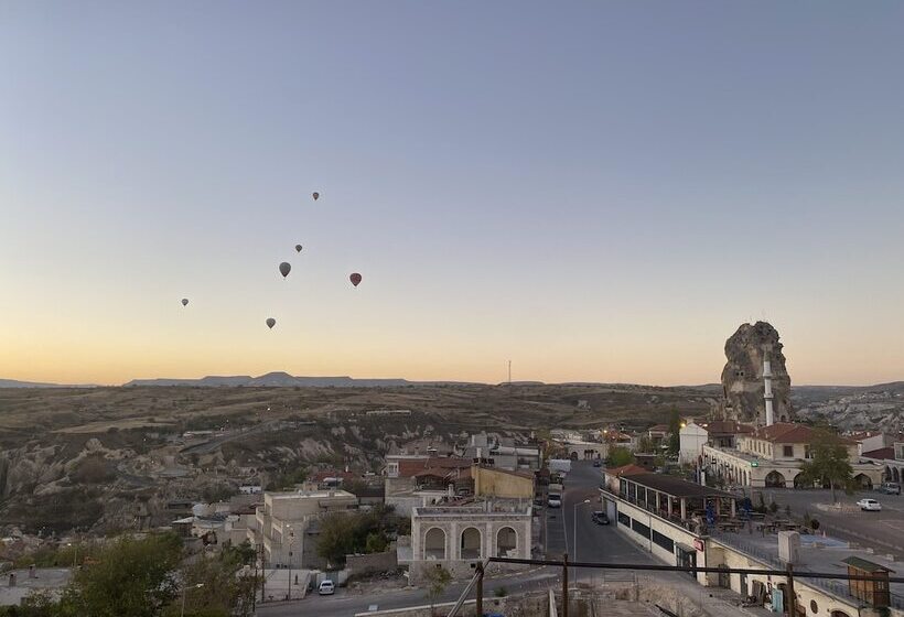 فندق صغير S Crazy Horse