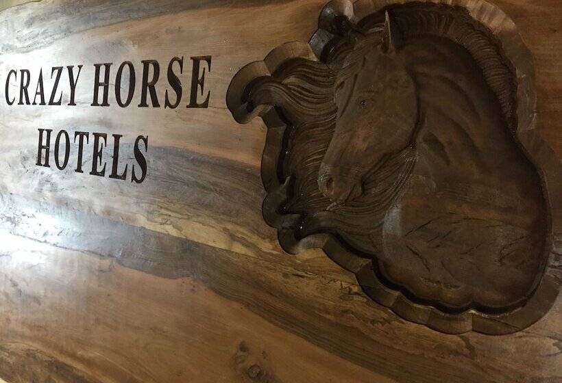 فندق صغير S Crazy Horse