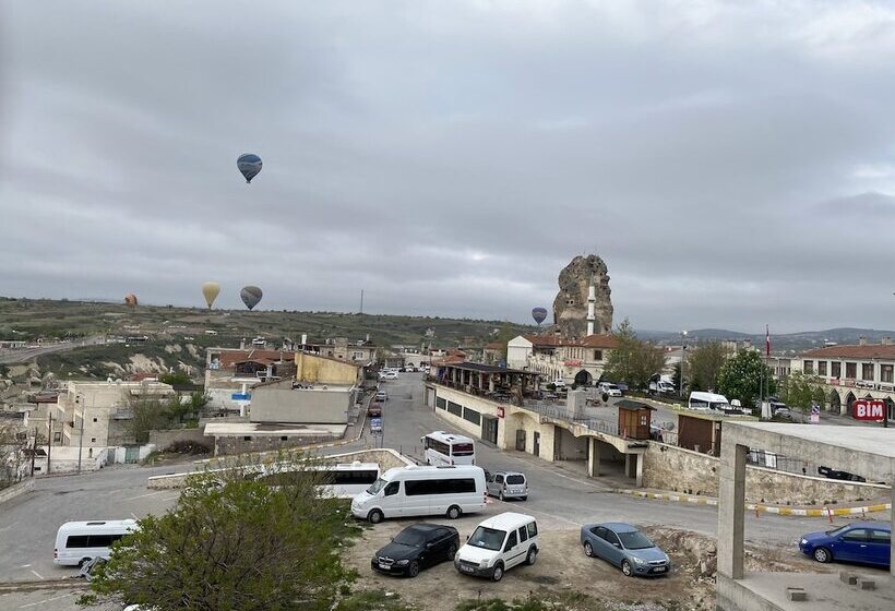 فندق صغير S Crazy Horse