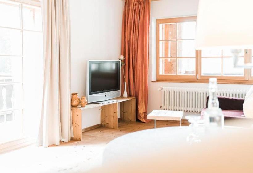 فندق Und Restaurant Am Fichtelsee