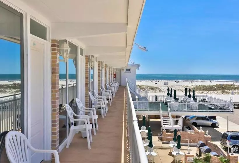 Commander By The Sea Motel