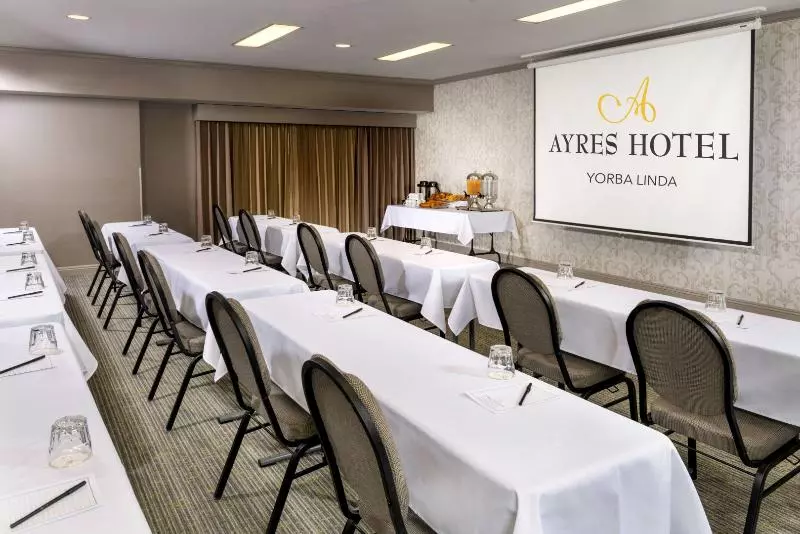 Отель Ayres Suites Yorba Linda/anaheim Hills