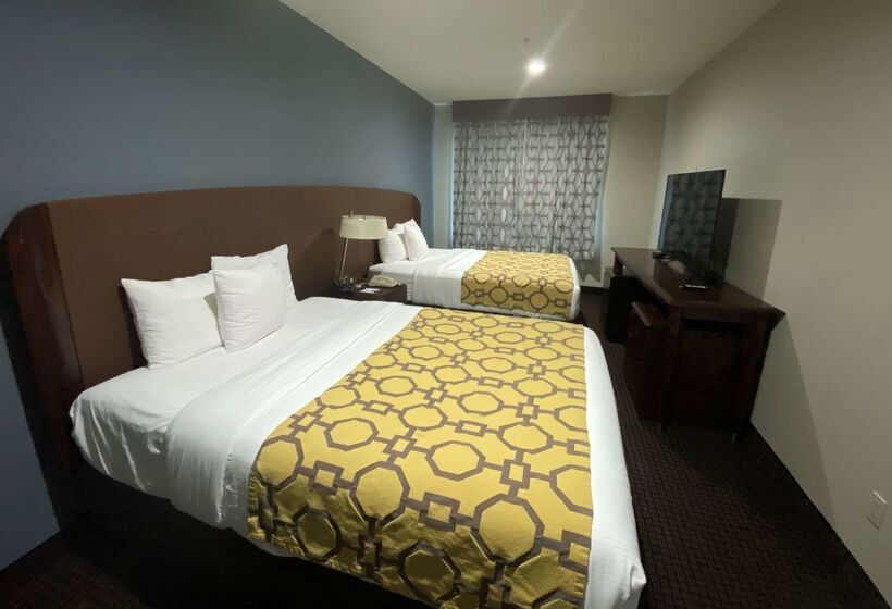 فندق Baymont By Wyndham Colorado Springs